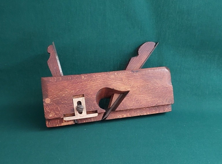 Dado Plane by Sargent