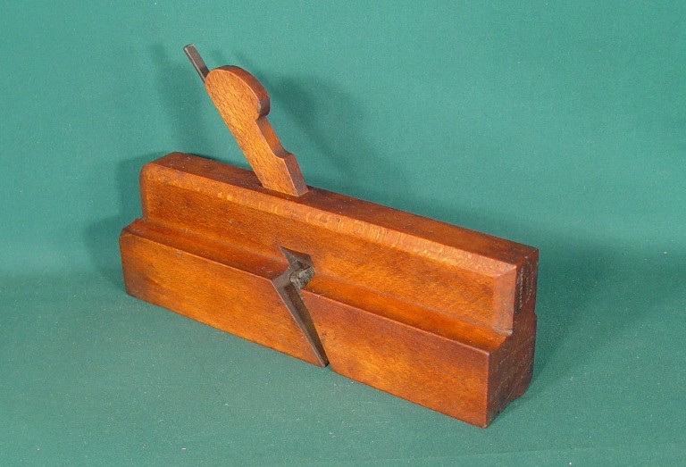 3/4 inch Cove & Bevel Molding Plane