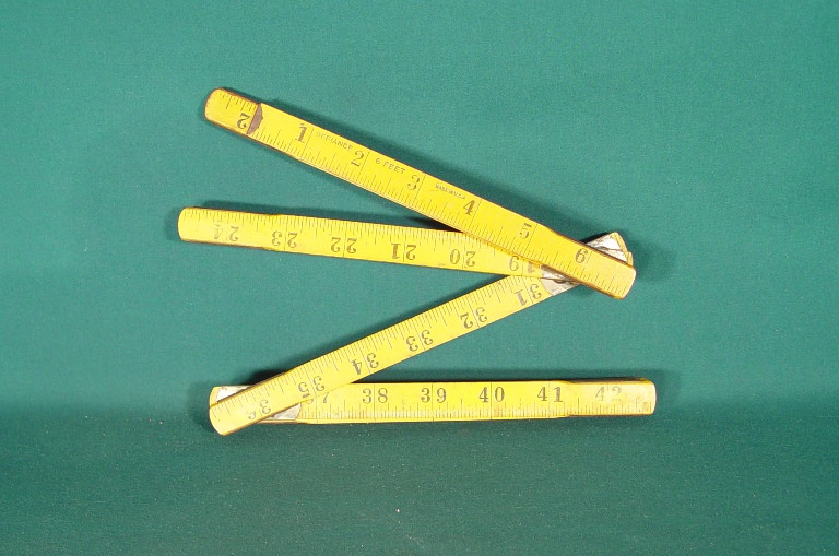 A "Defiance" Zig Zag Rule  6 Ft